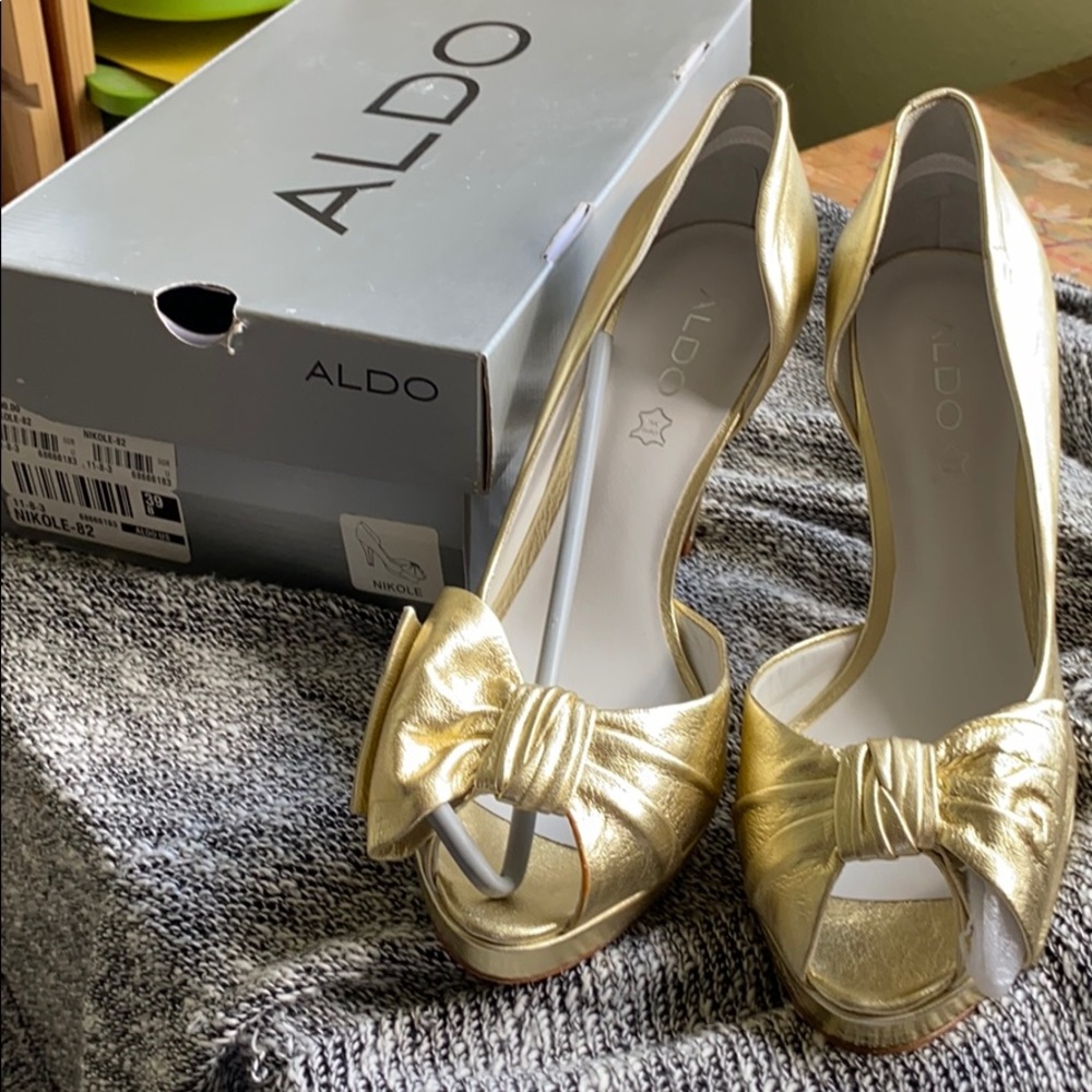 Aldo Nikole heels gold, size 39
